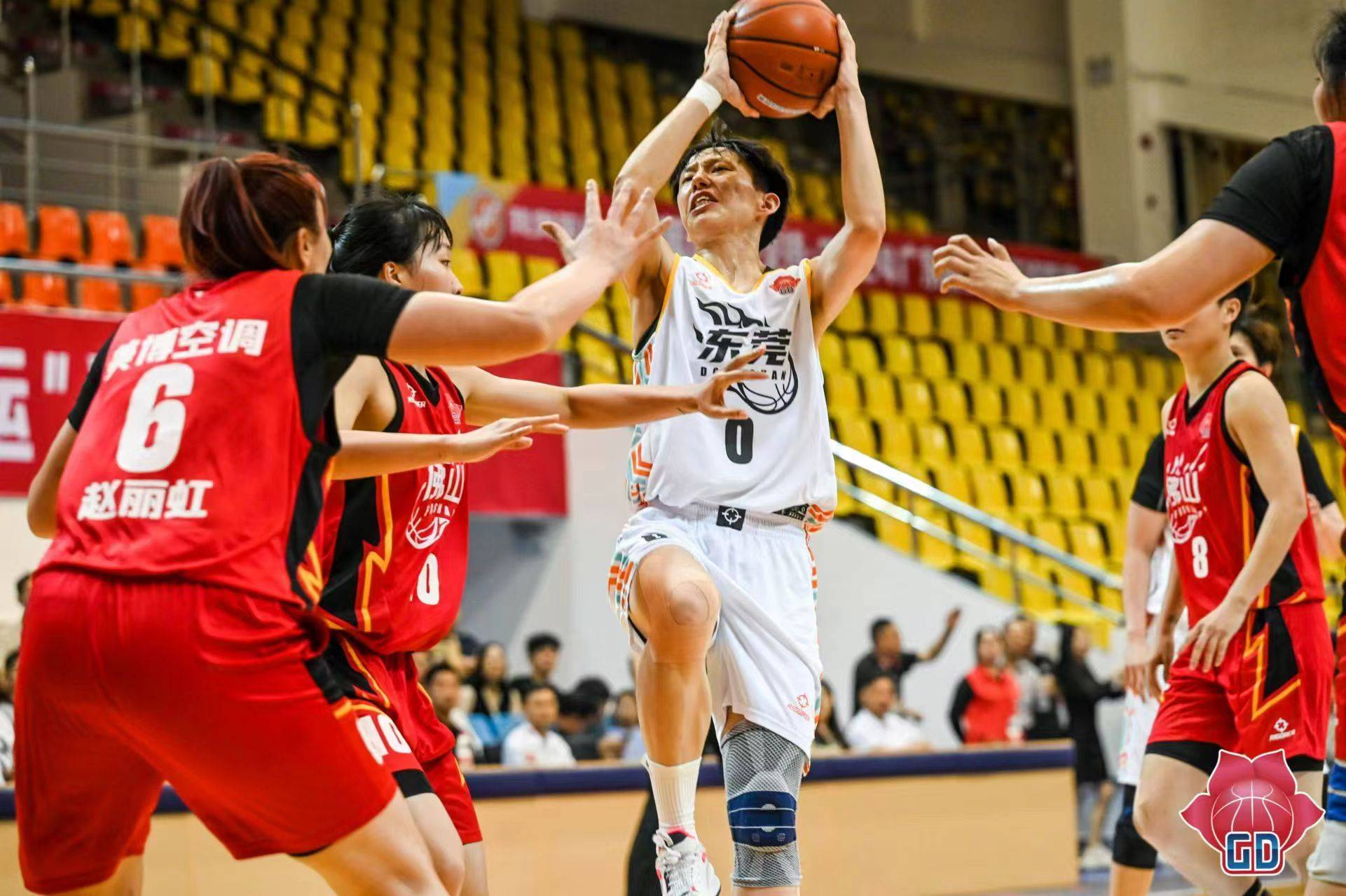 篮球女队小组赛轻松出线,无往不利展现实力的简单介绍 篮球女队小组赛轻松出线,无往不利展现实力的简单介绍