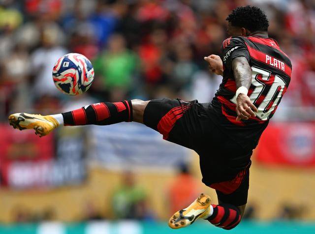 关于拜仁慕尼黑轻松晋级欧冠八强，实力无法忽视的信息