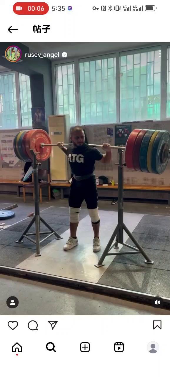 俄罗斯男子举重选手强势夺冠 俄罗斯男子举重选手强势夺冠