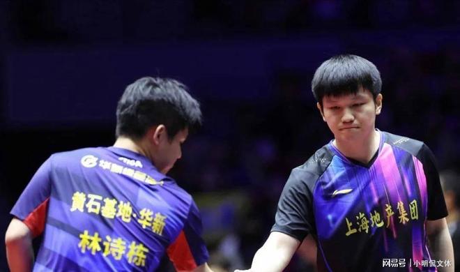 包含沙尔克小将崭露头角,表现稳定获赞的词条 包含沙尔克小将崭露头角,表现稳定获赞的词条