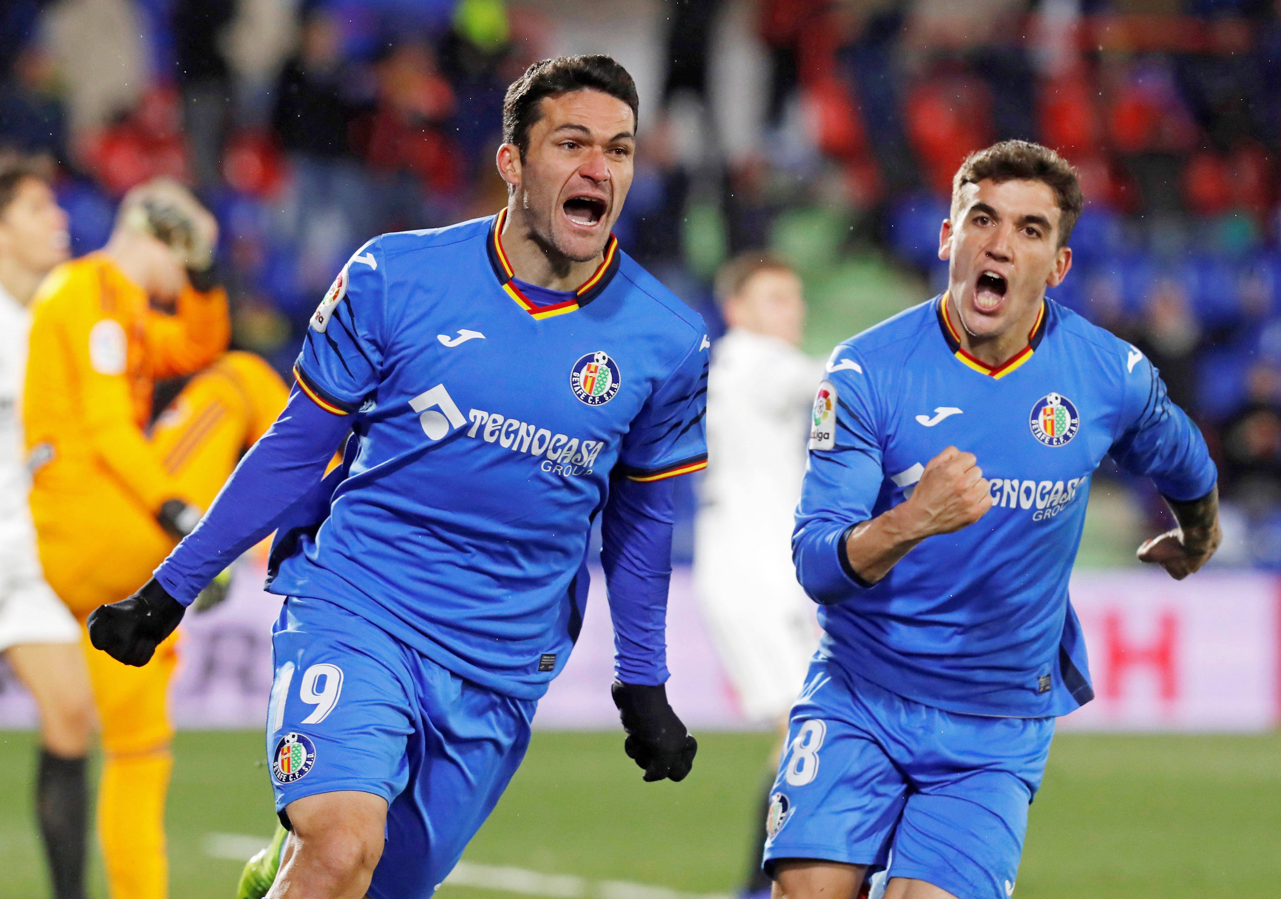 包含瓦伦西亚主场告捷,保持领先的词条 包含瓦伦西亚主场告捷,保持领先的词条