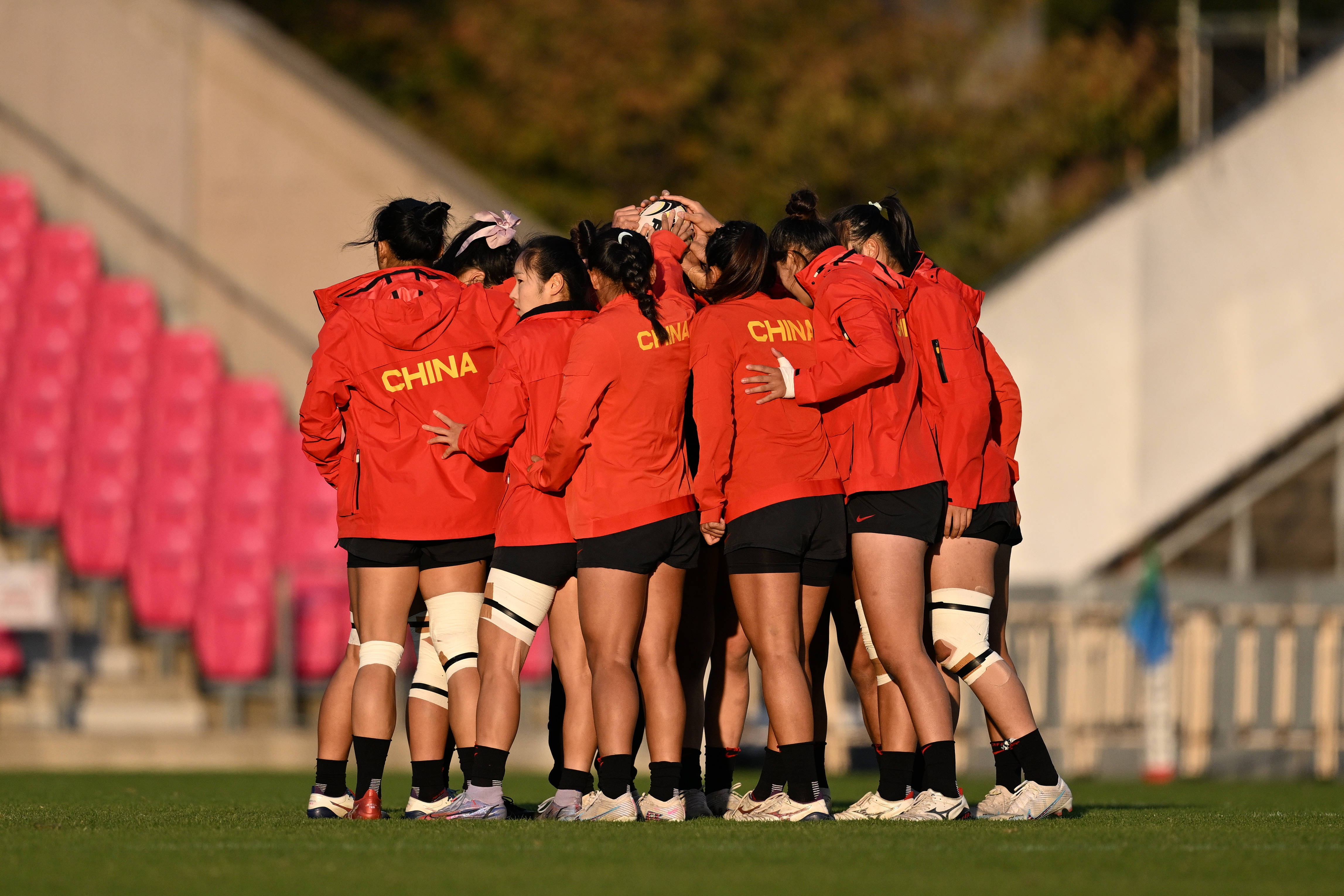 法国队备战热身赛全力以赴 法国队备战热身赛全力以赴