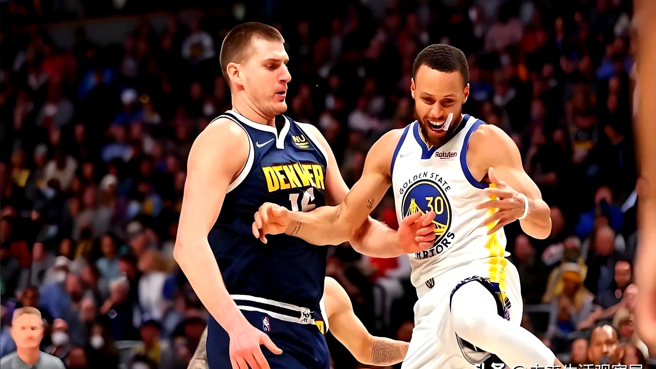 关于客场作战球员奋勇争先,带领球队夺取胜利的信息 关于客场作战球员奋勇争先,带领球队夺取胜利的信息