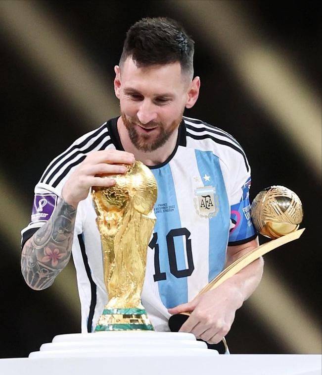 阿根廷足球巨星复出备战世界杯 阿根廷足球巨星复出备战世界杯