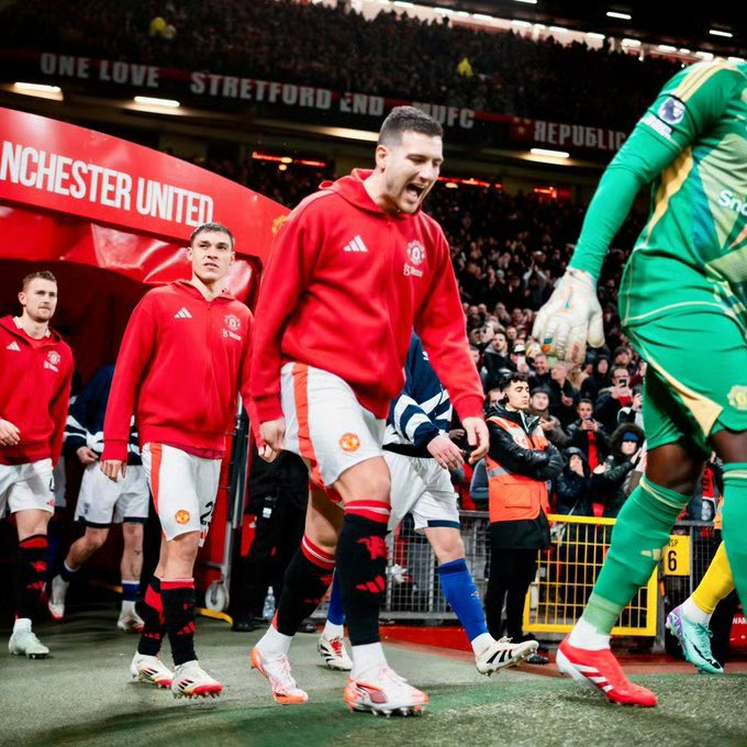 包含富勒姆主场不敌曼联,战罢轮仍未尝胜绩的词条 包含富勒姆主场不敌曼联,战罢轮仍未尝胜绩的词条