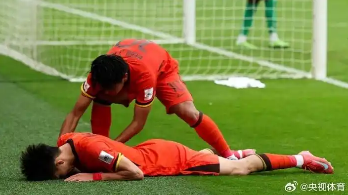 亚洲杯焦点战:德国vs英格兰,险胜引发赛后采访的简单介绍 亚洲杯焦点战:德国vs英格兰,险胜引发赛后采访的简单介绍