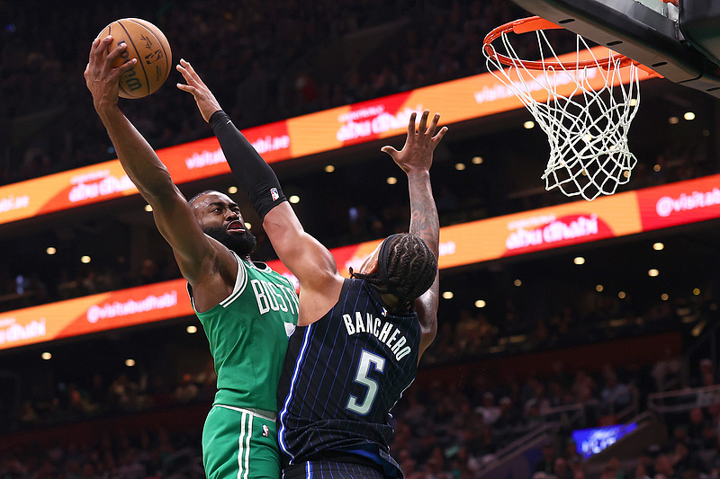 关于NBA重磅对决:凯尔特人迎战德国,关键一战的信息 关于NBA重磅对决:凯尔特人迎战德国,关键一战的信息
