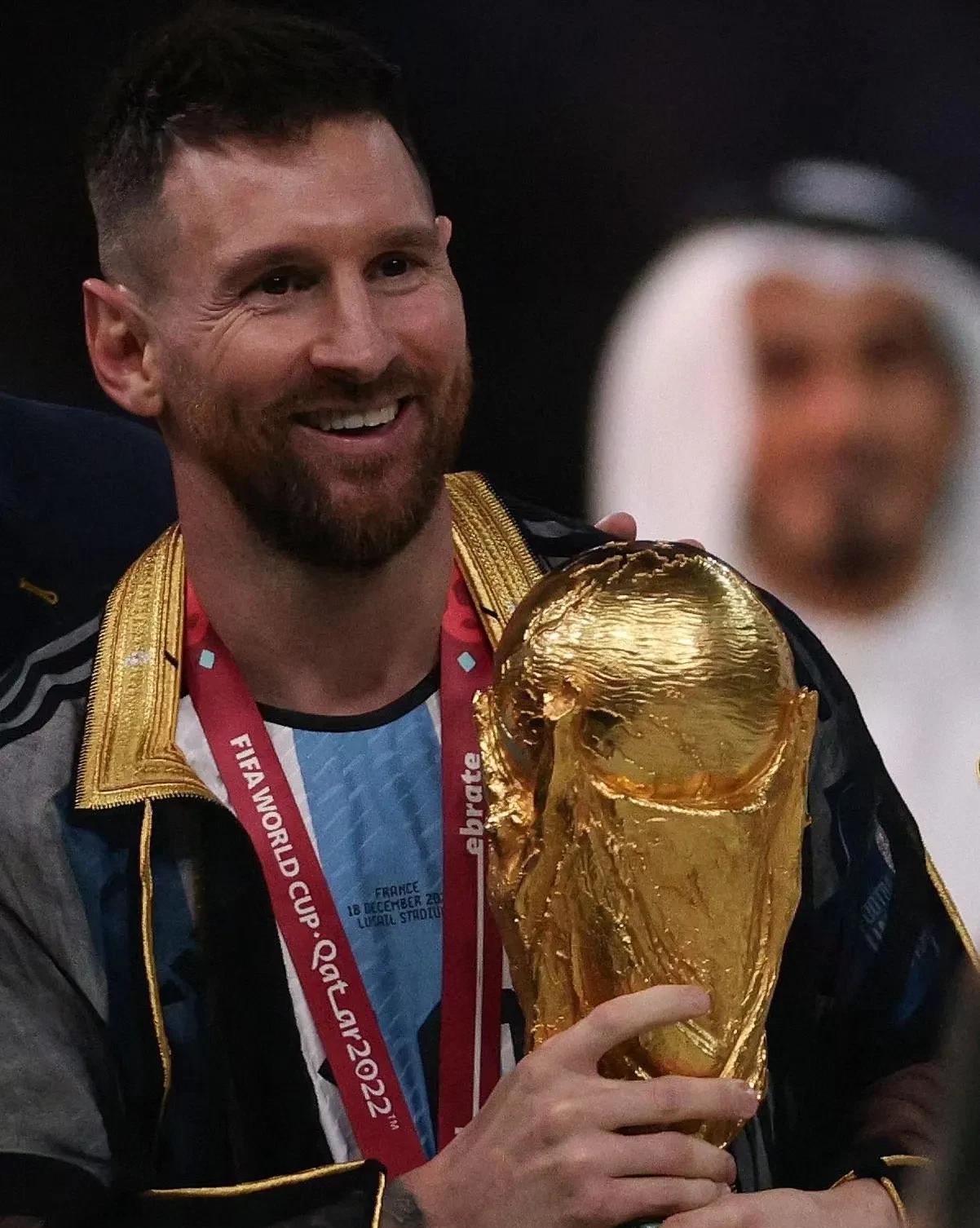 阿根廷队打破困境，夺得胜利