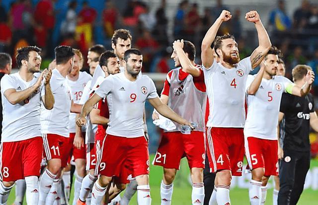 欧预赛联赛选冠军，夺冠悬念渐次升温