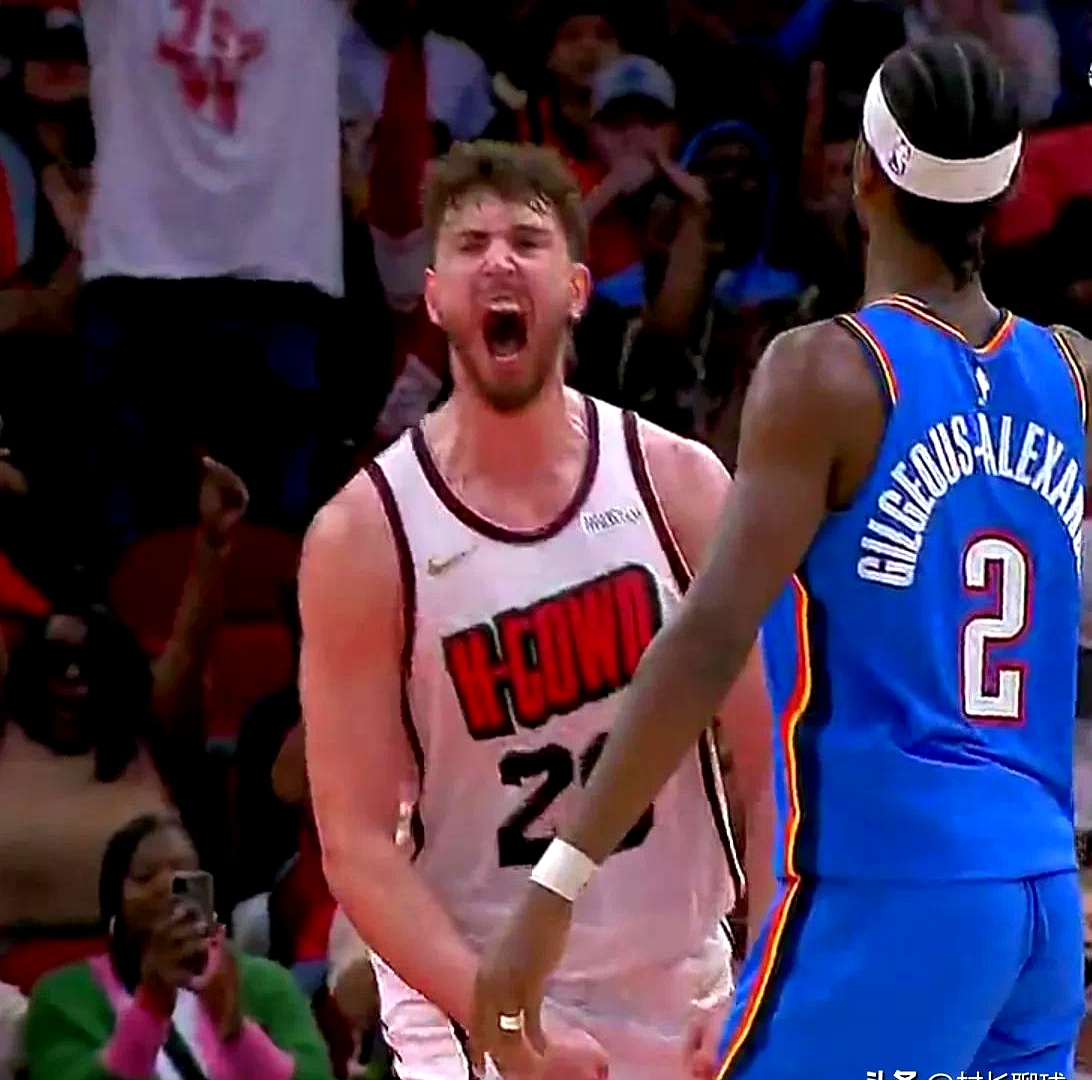 热火B队碾压墨西哥男篮，拉塞尔送出助攻