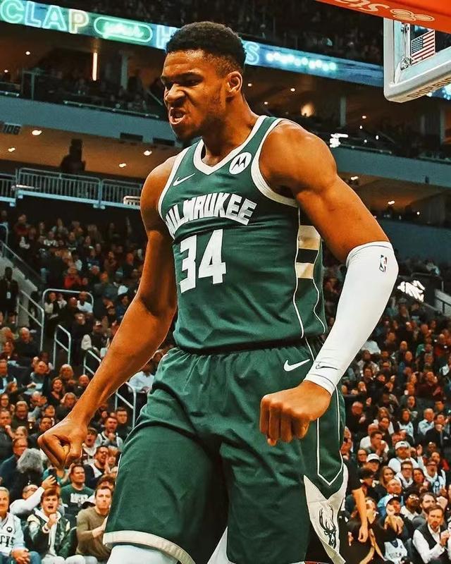 雄鹿险胜魔术，保持不败战绩