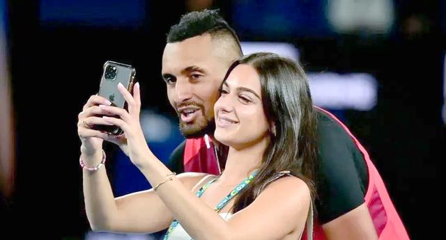 欧洲网球队血洗西班牙网球队，克耶高斯制霸全场的简单介绍