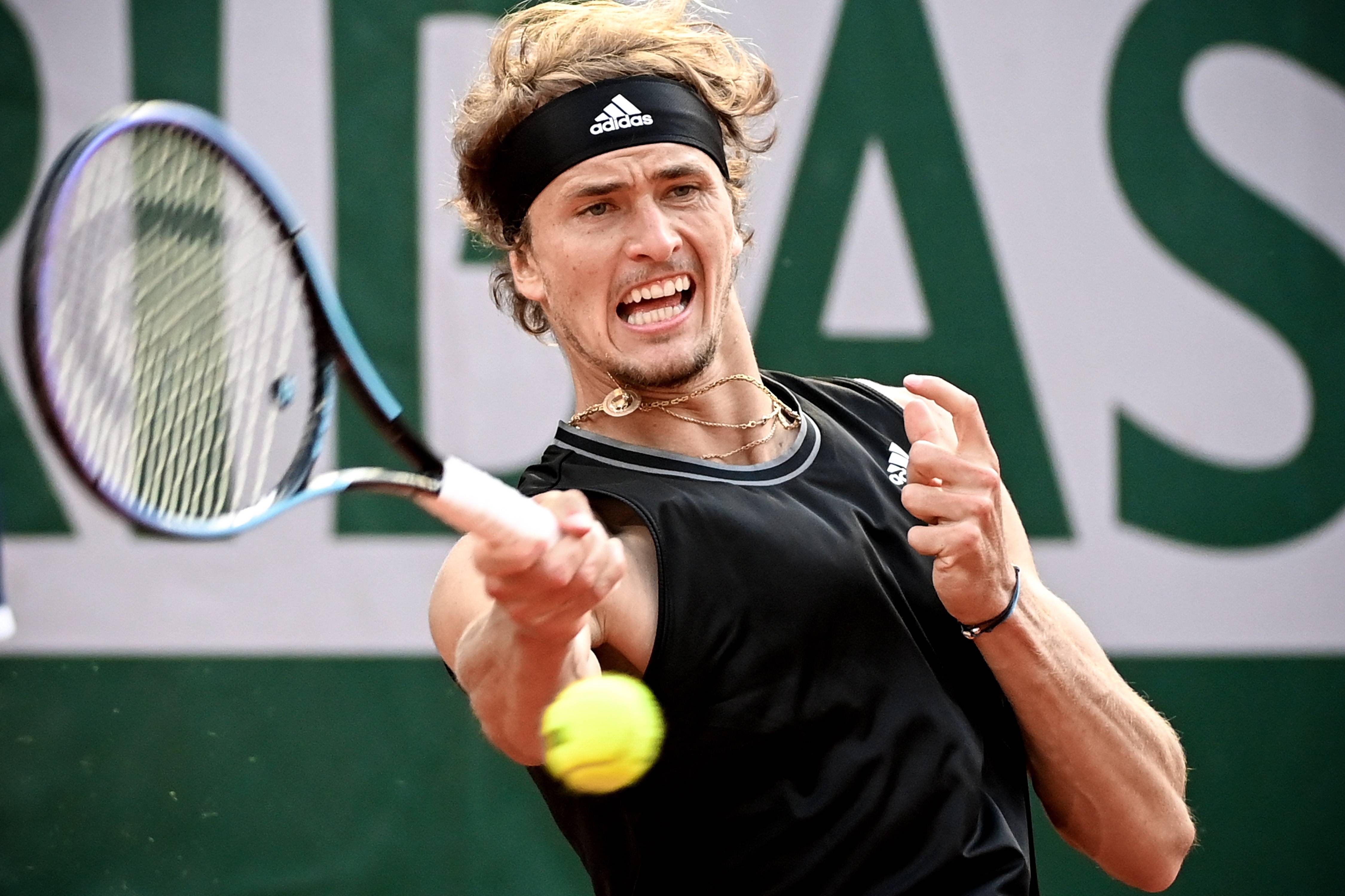 关于英国网球队绝杀法国网球队，兹维列夫绝境逆转的信息