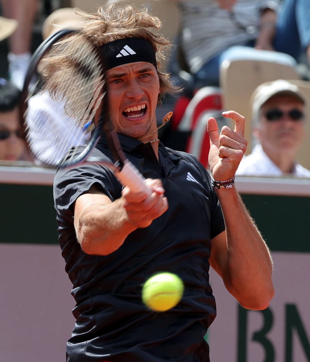 关于英国网球队绝杀法国网球队，兹维列夫绝境逆转的信息