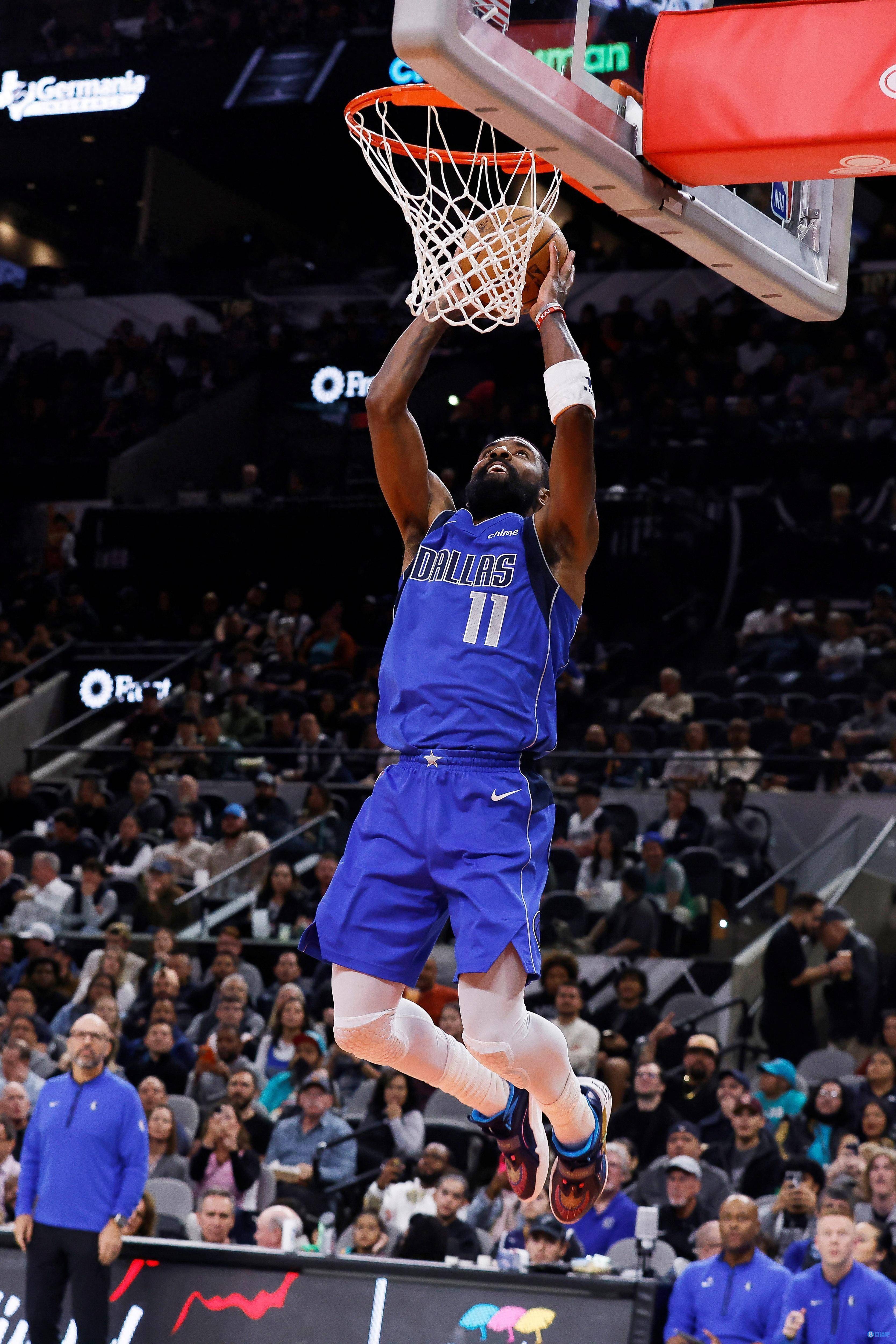 关于独行侠力克骑士，欧文高光表现的信息