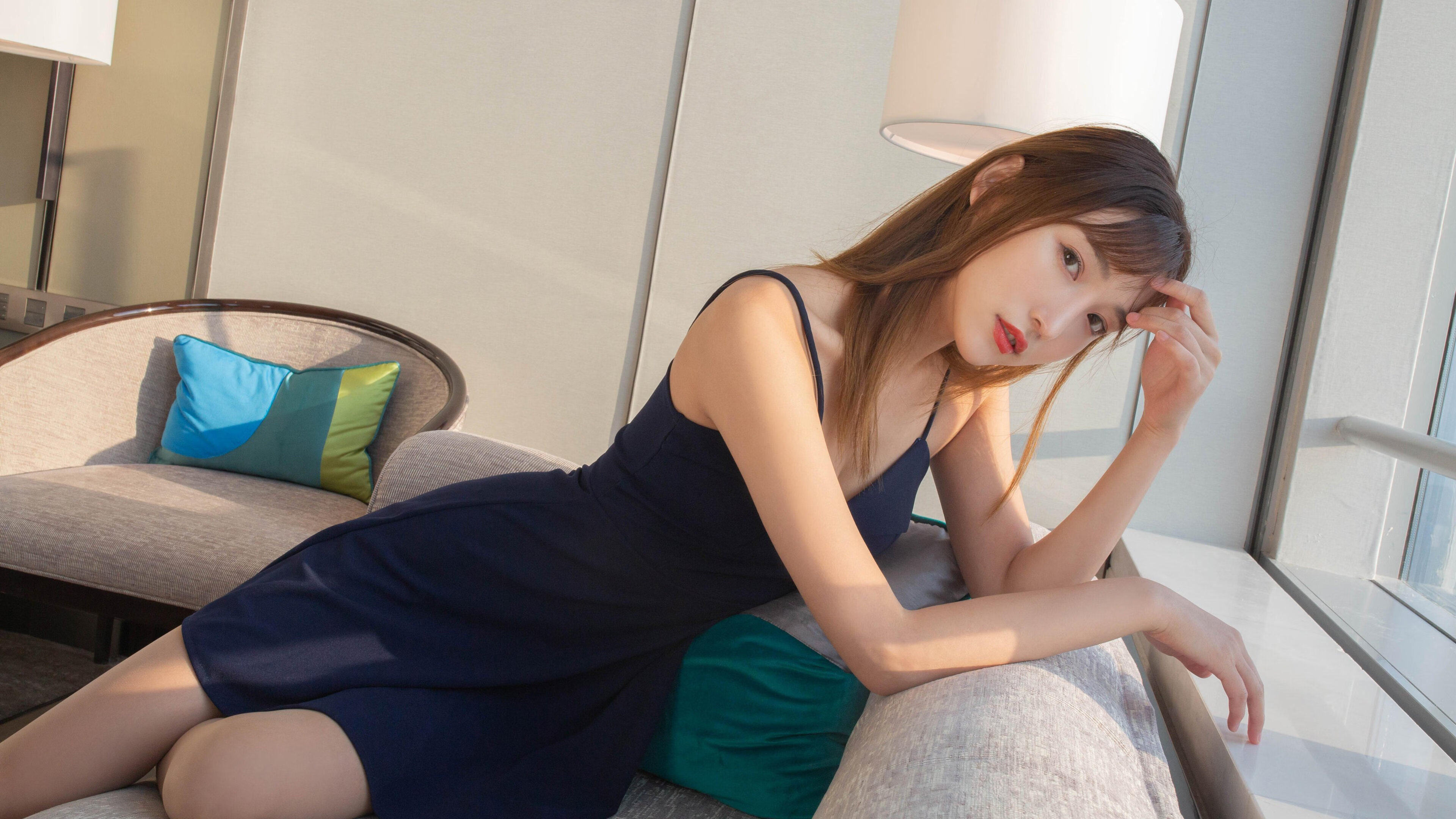 拉文总决赛狂飙接管比赛，太阳力克76人夺关键胜利