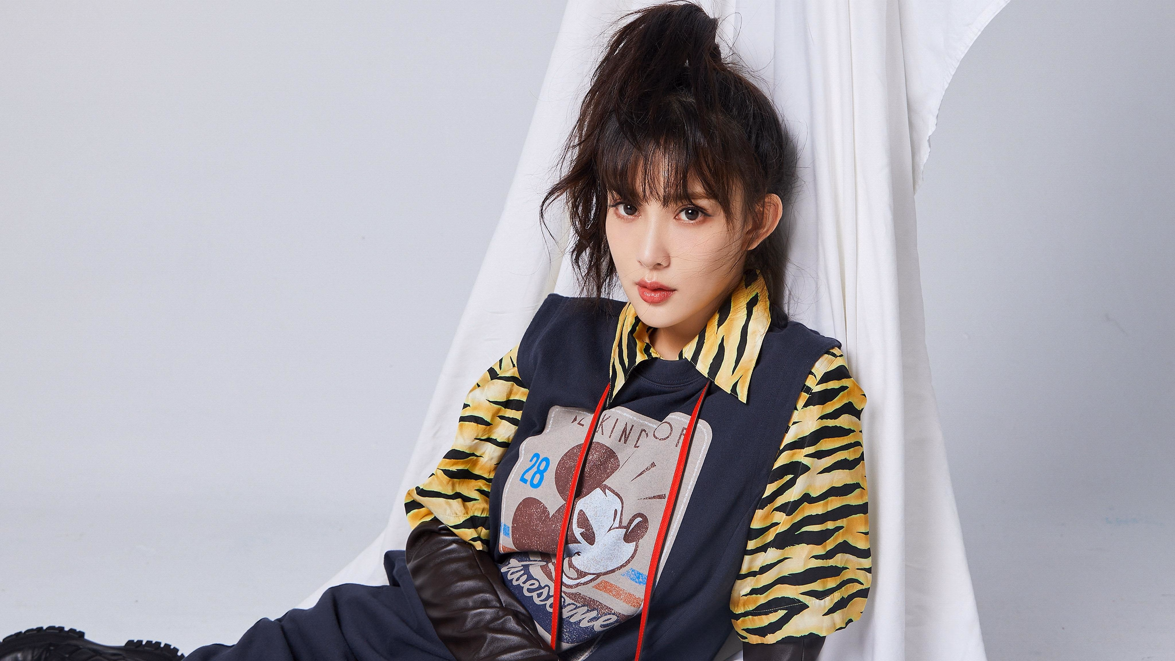 赛道与球场的交响，当贝恩接管街道时，开拓者正在重塑胜利的法则