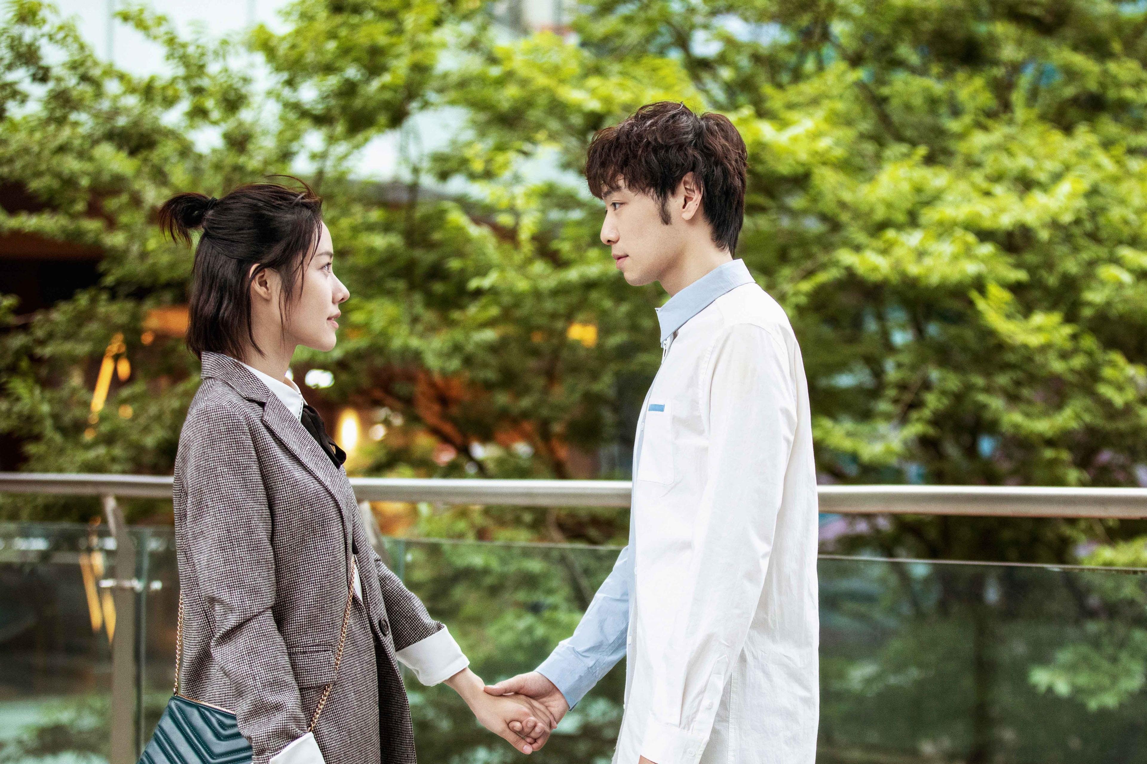 悬念已死?当热火浇灭勇士,德甲正上演最后的争冠史诗