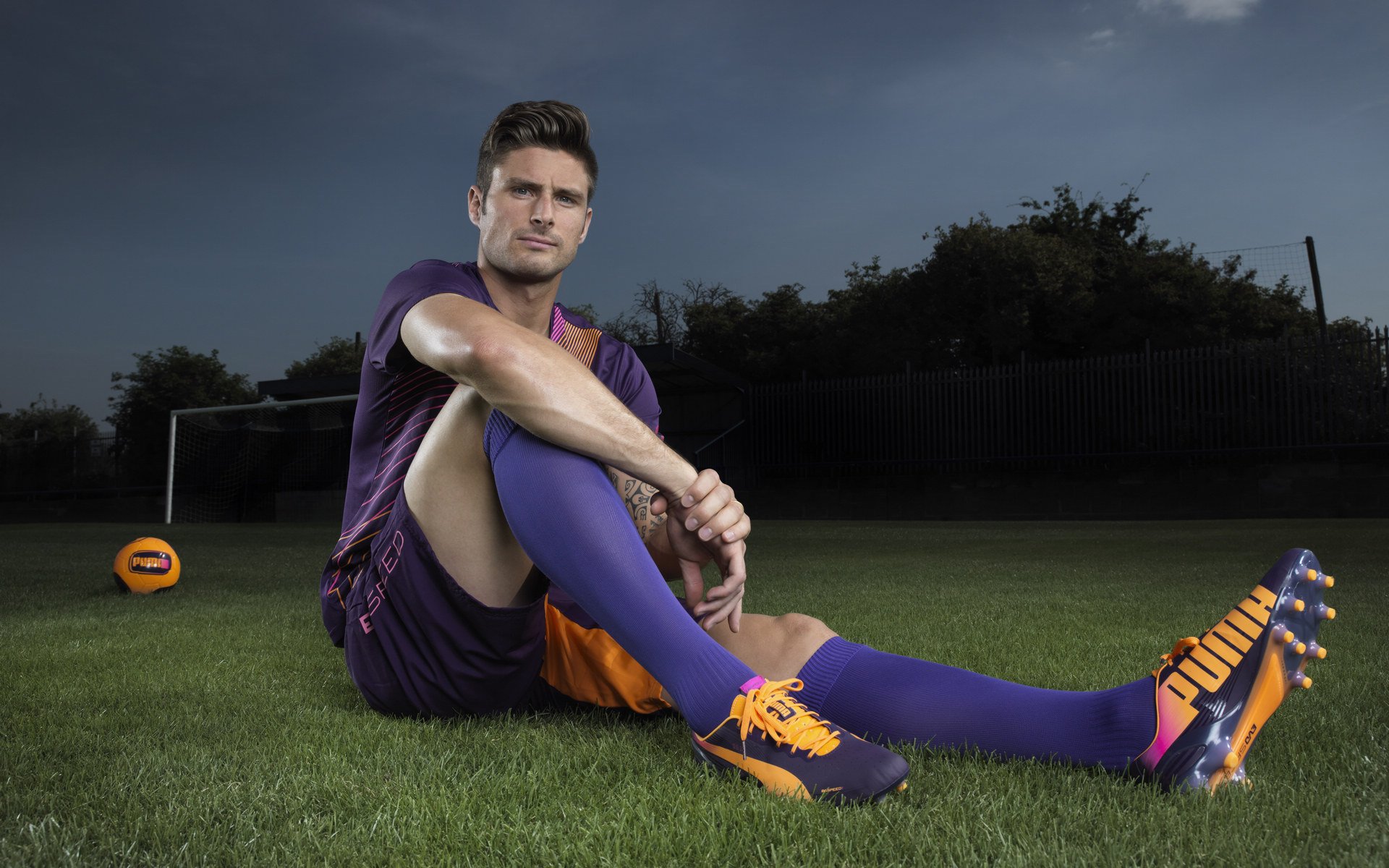 总决赛之夜，加克波用实力铭刻传奇，从质疑到巅峰的自我证明