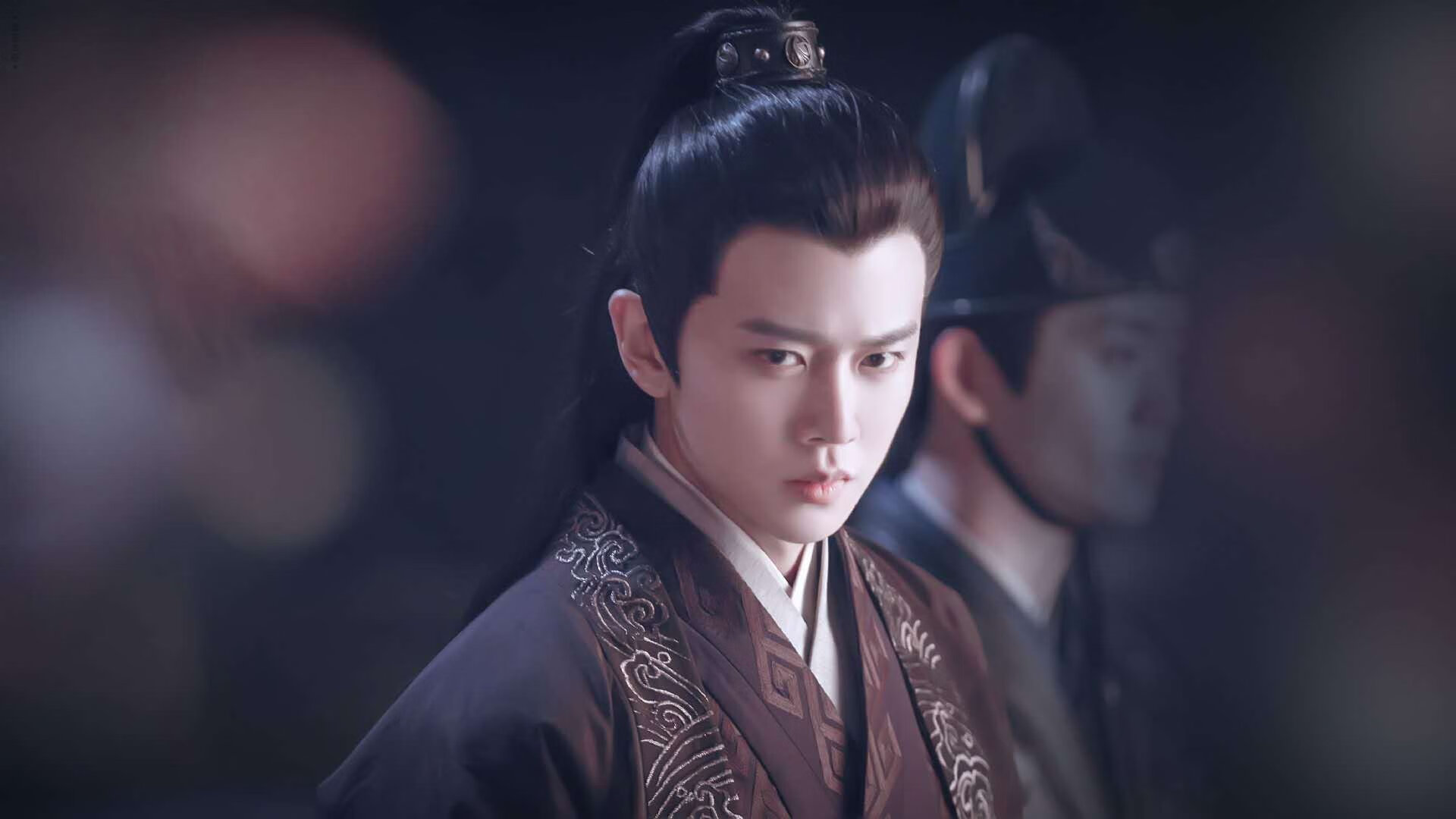 冰火两重天，一场绝处逢生的险胜，与一场孤胆英雄的数据屠榜