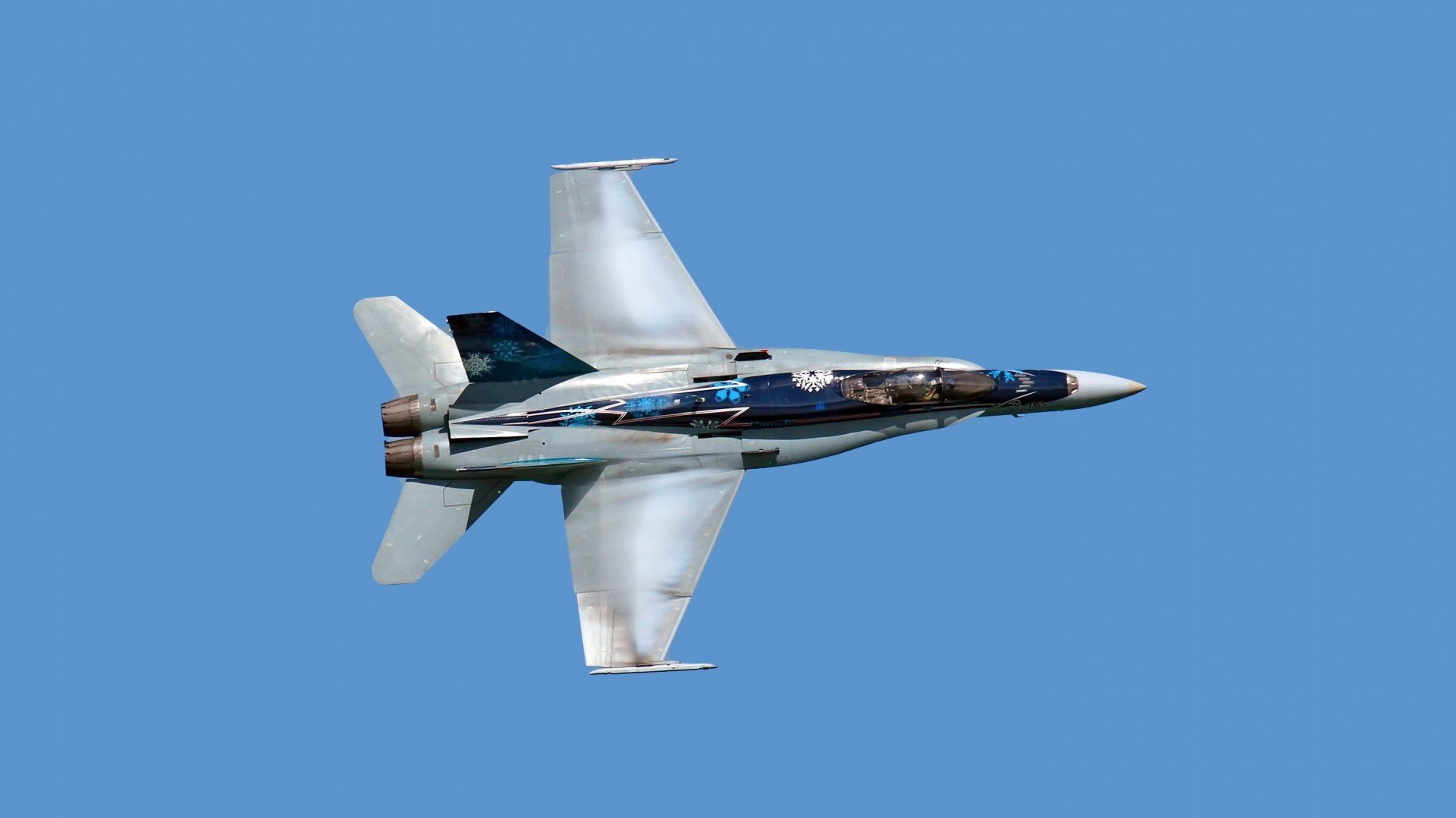 冰火两重天，一场绝处逢生的险胜，与一场孤胆英雄的数据屠榜