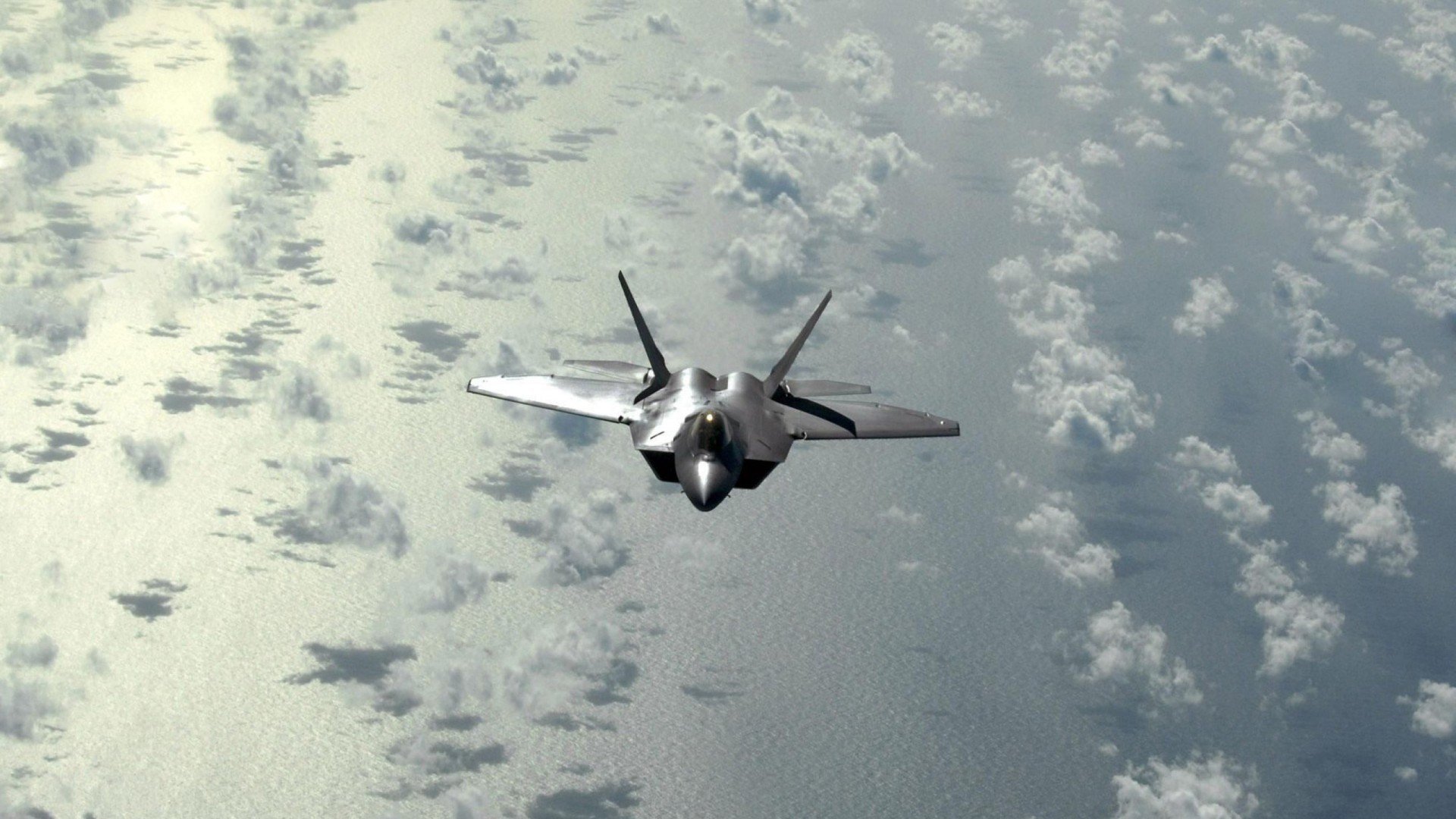 英超争冠焦点战与勇士胜热火，体育争冠的双重奏